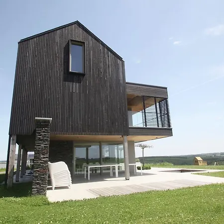Cozy Holiday In Nisramont With Sauna